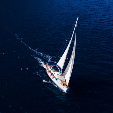 &Kappa;&iota;&nu;&eta;&mu;&alpha;&tau;&omicron;&gamma;&rho;ά&phi;&eta;&sigma;&eta; &Alpha;&kappa;&iota;&nu;ή&tau;&omega;&nu; & Yacht